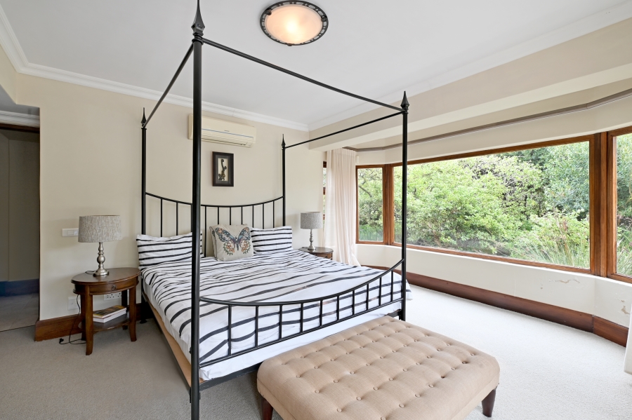 To Let 6 Bedroom Property for Rent in Constantia Western Cape